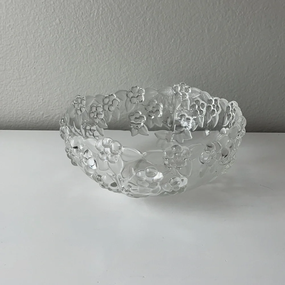 Williams Sonoma Mikasa Crystal 8.75
